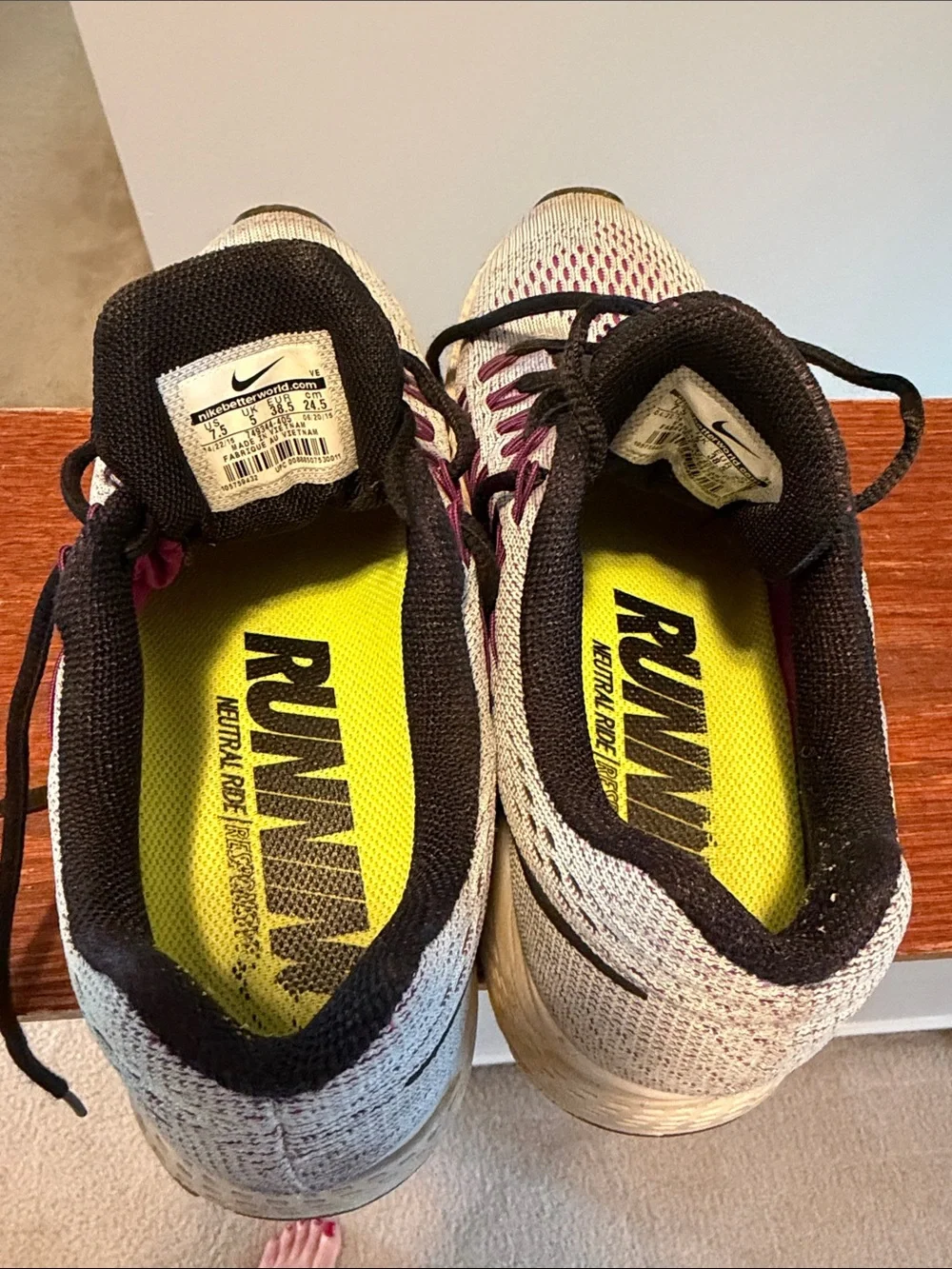 Nike insoles pop yellow